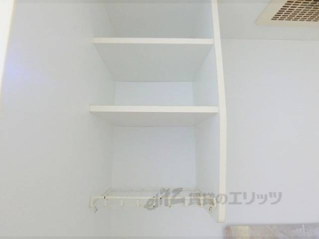 キッチン　キッチン上部収納