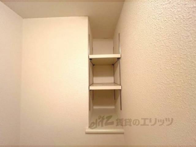 トイレ　収納