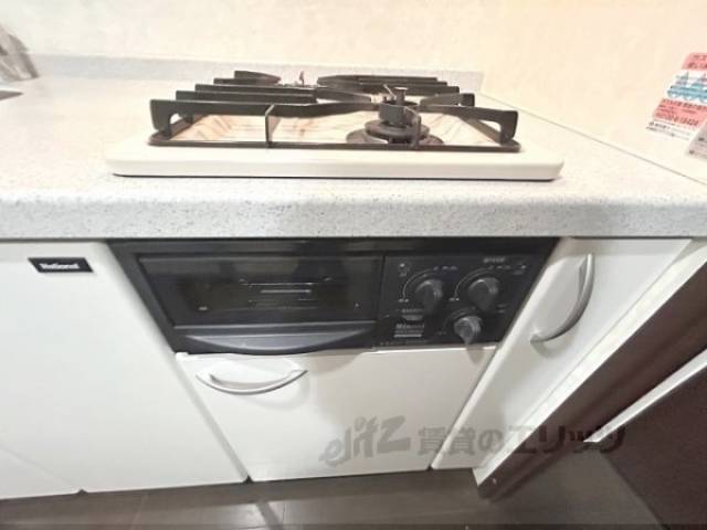 キッチン　下部収納