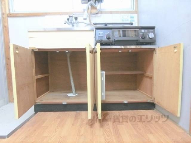 キッチン　キッチン下部収納