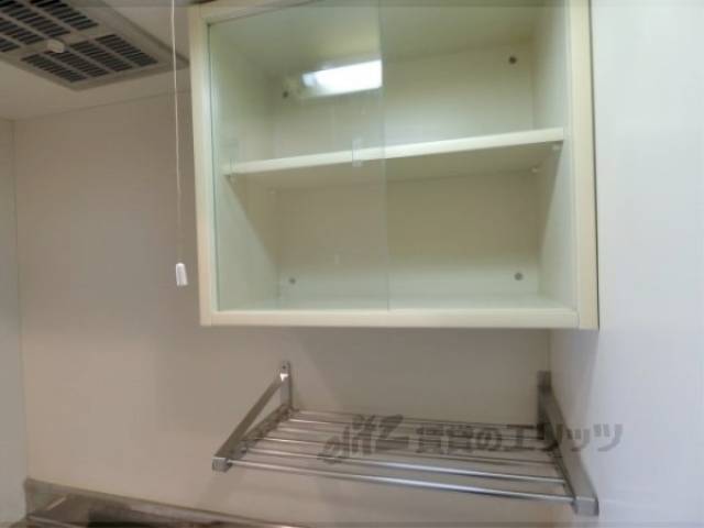 キッチン上収納