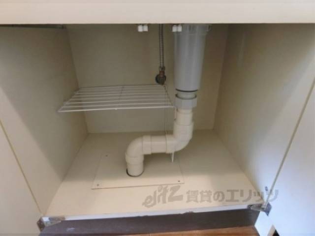 キッチン下収納