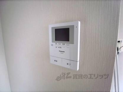 テレビドアホン　これで防犯対策はばっちりです。