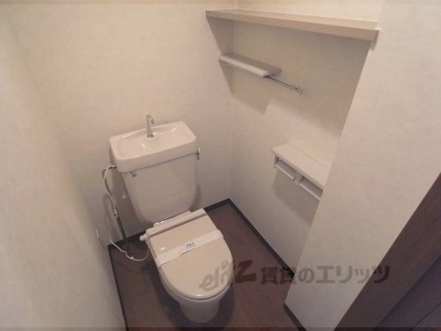 トイレ　ひろびろ使いやすいです。