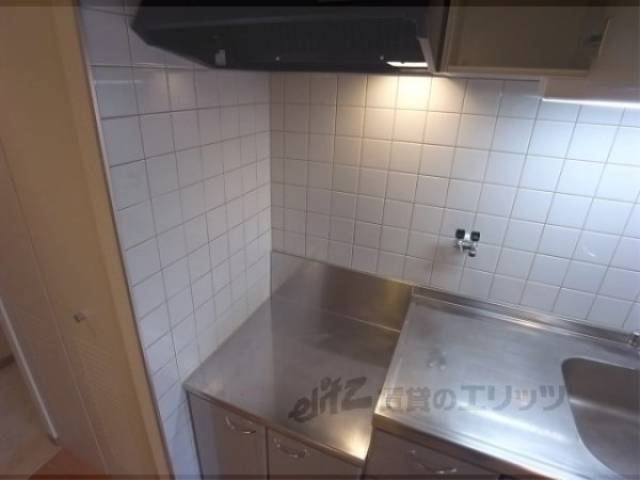 キッチン　コンロ置き場