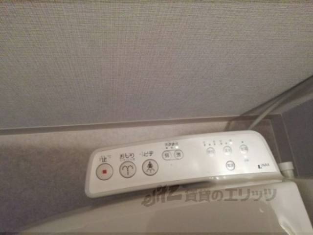 トイレ　洗浄機能付き