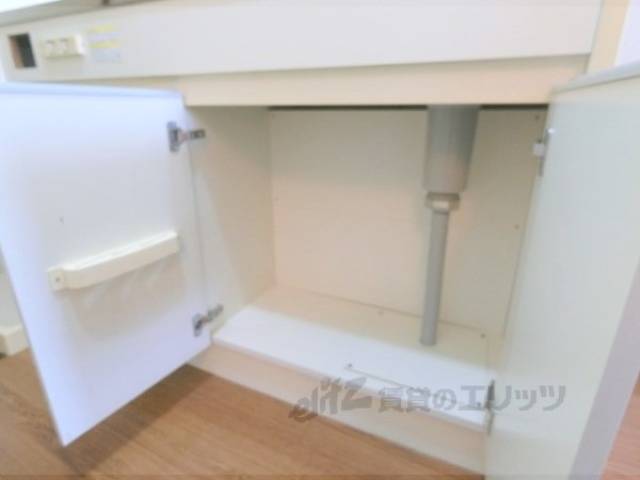キッチン　下部収納