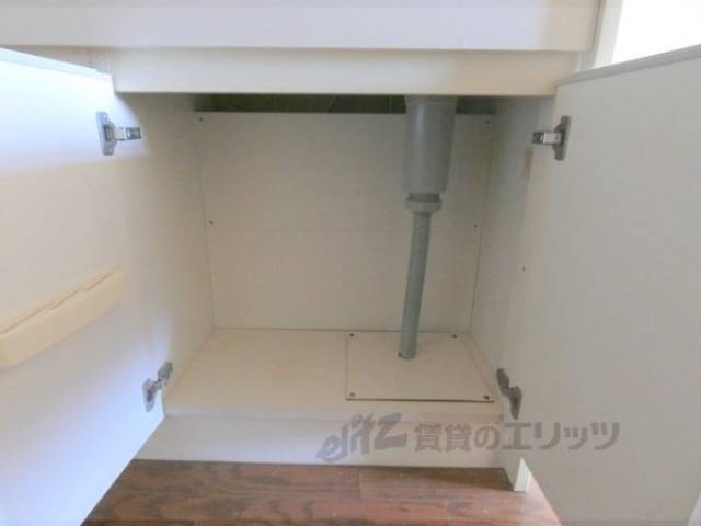 キッチン　下部収納