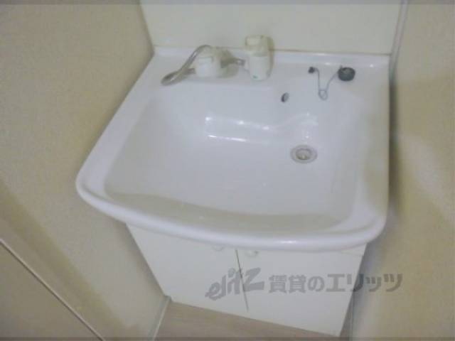 洗面所　独立洗面台