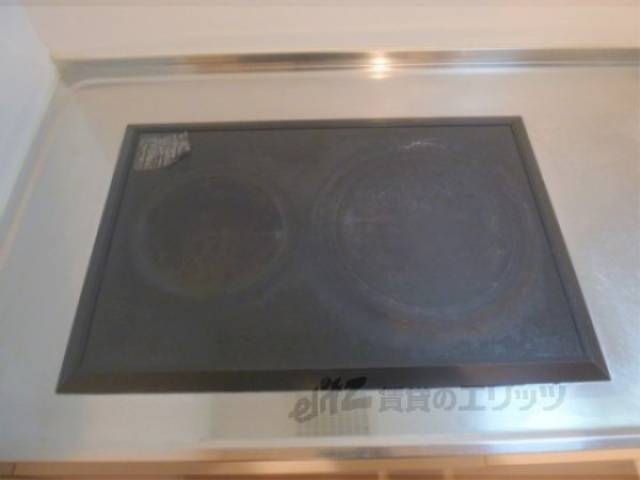 キッチン　2口コンロ