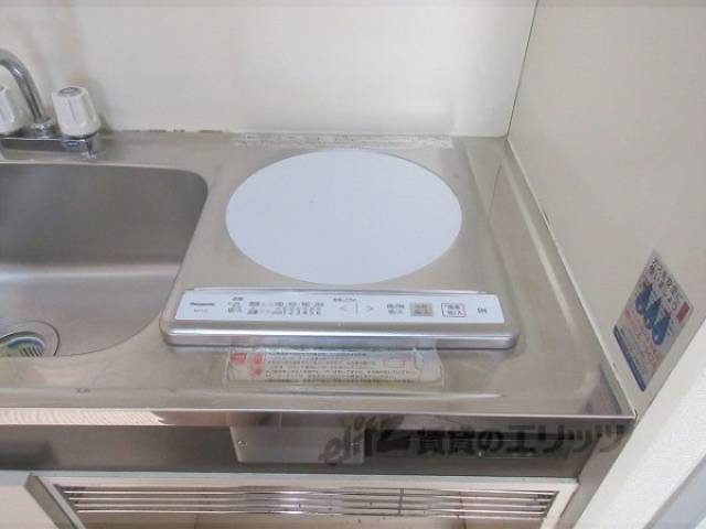 キッチン　コンロ