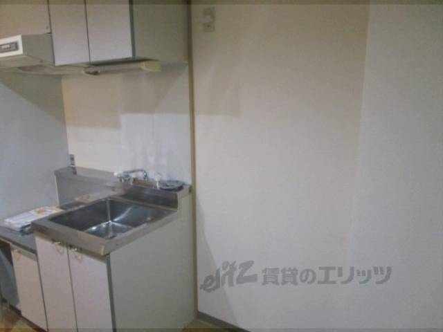 冷蔵庫置場