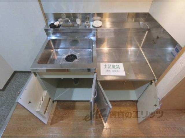 キッチン　下部収納