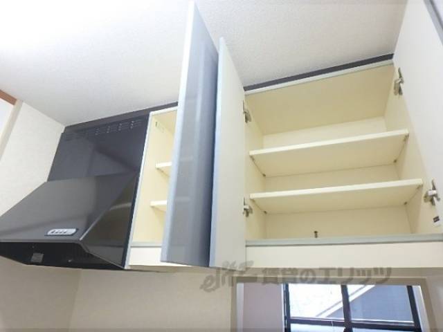 キッチン　収納