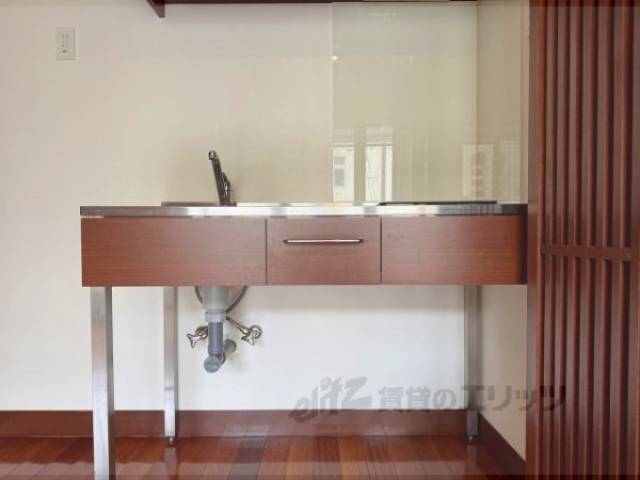 キッチン　下収納