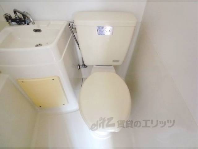 ユニットバス　トイレ