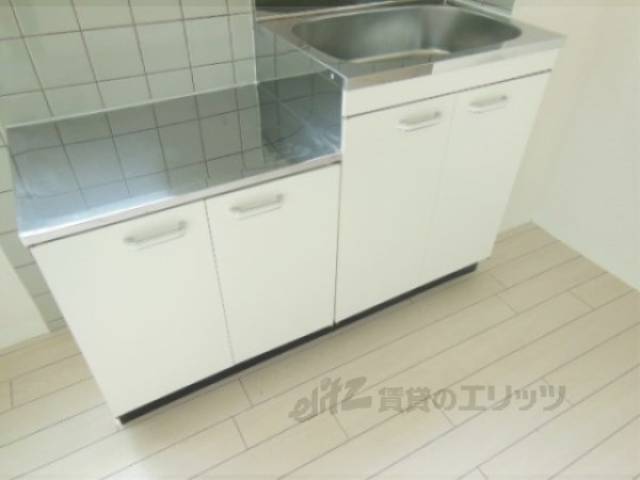 キッチン　下部収納