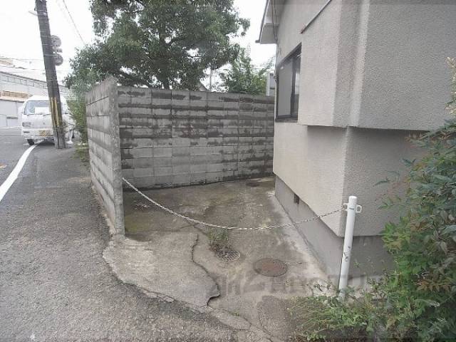 ガレージ