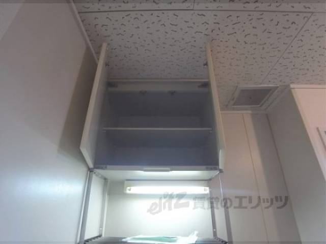 キッチン　収納