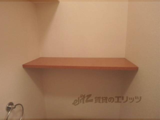 トイレ　トイレ収納
