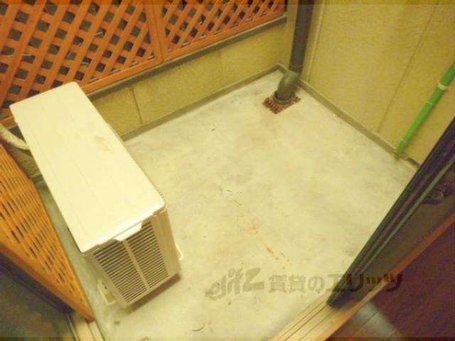 吹き抜け　物置としてご利用下さい