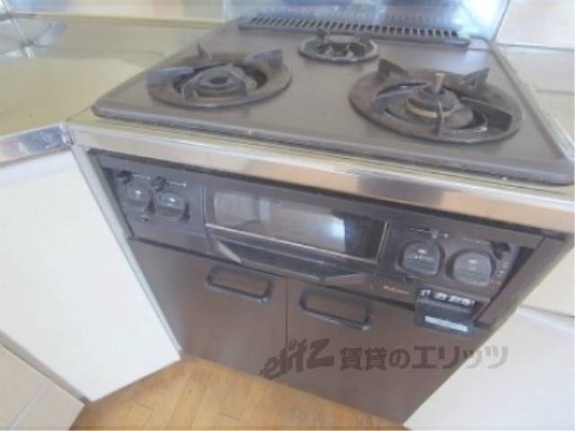 キッチン　魚焼きグリル付いています