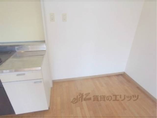 冷蔵庫置場　ｷｯﾁﾝ横に設置可能です