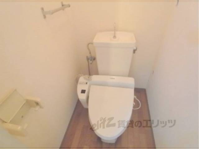 トイレ　洗浄機能付きのトイレです