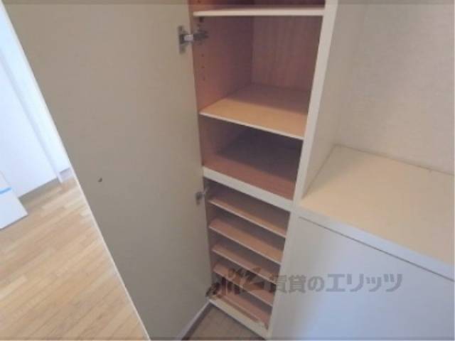 下駄箱　靴たくさん収納できますよ