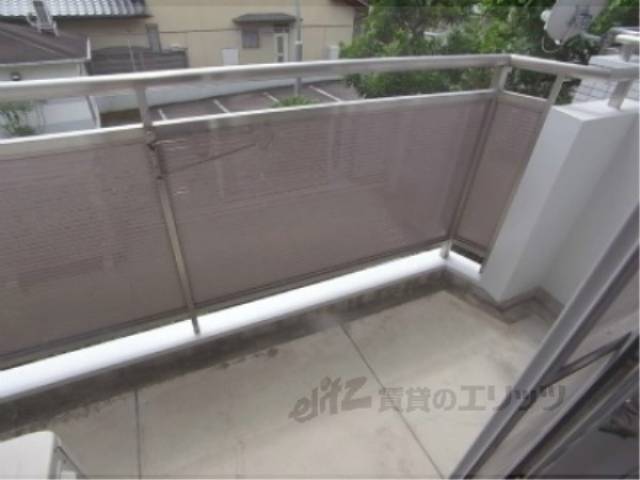 ベランダ　洗濯物干せますね