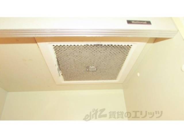キッチン　換気扇