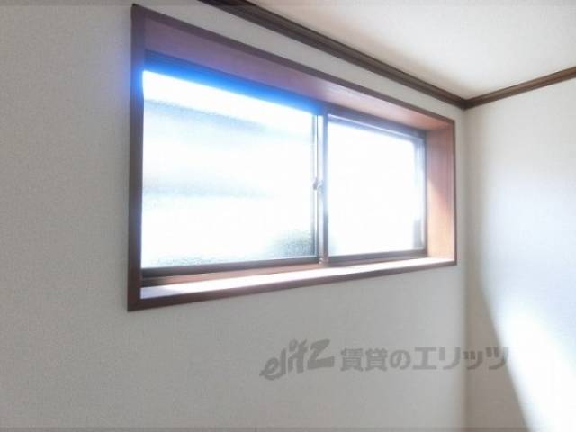 居室窓