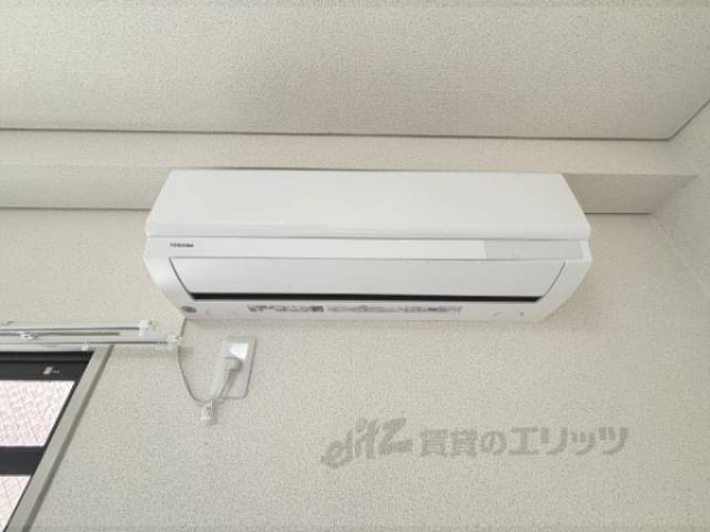 洋室　エアコン