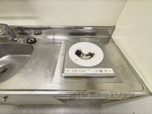 キッチン　コンロ