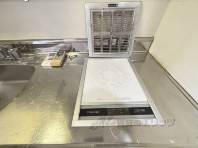 キッチン　コンロ