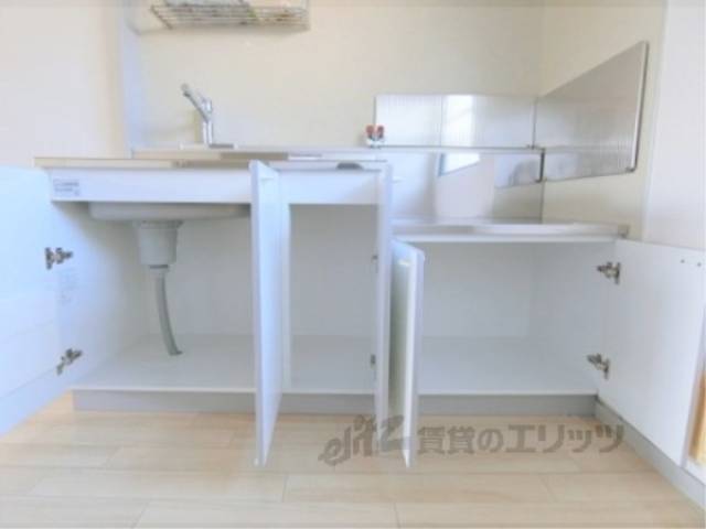 キッチン　下部収納