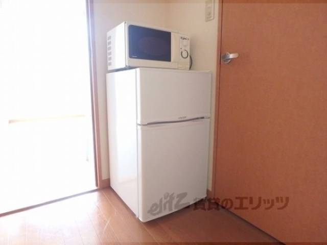 冷蔵庫置場