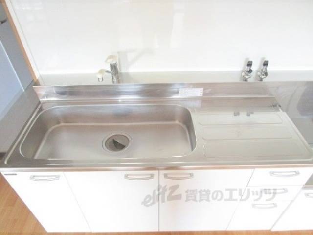 キッチン　シンク　大きいシンクです。