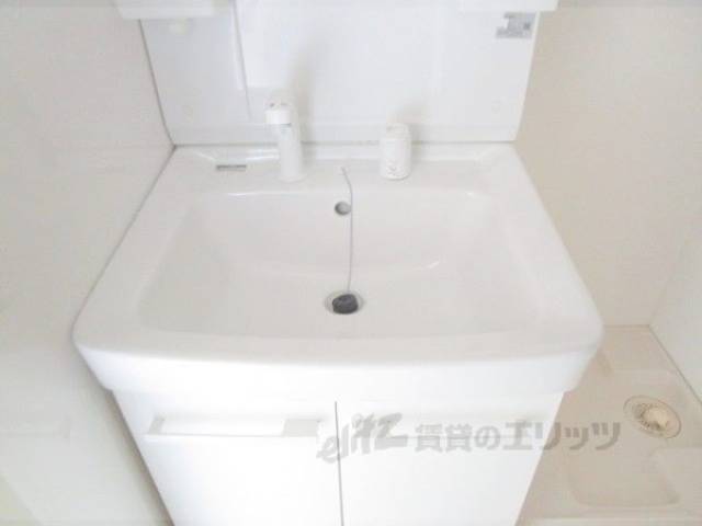 洗面所　独立洗面台