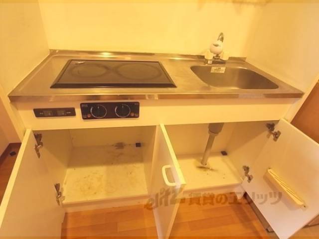 キッチン　収納