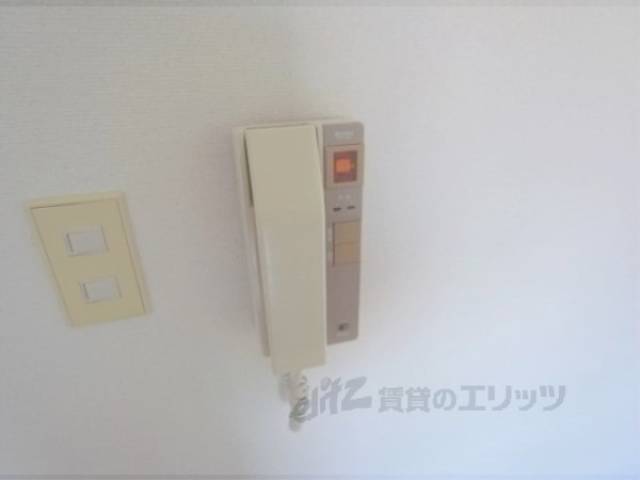 インターホン