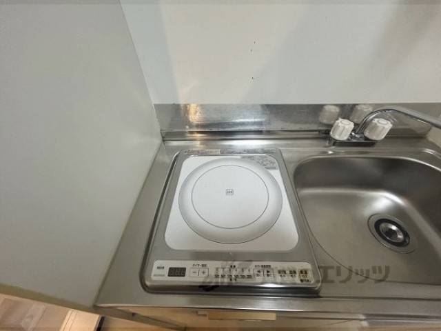 キッチン　コンロ