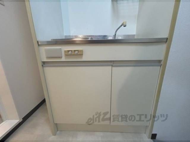 キッチン　下部収納