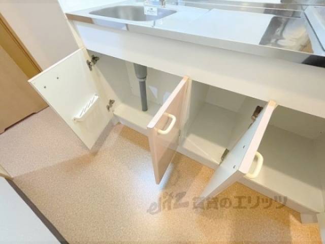 キッチン　下部収納