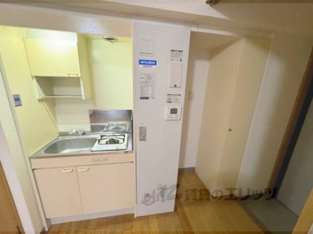 給湯器リモコン　電気温水器