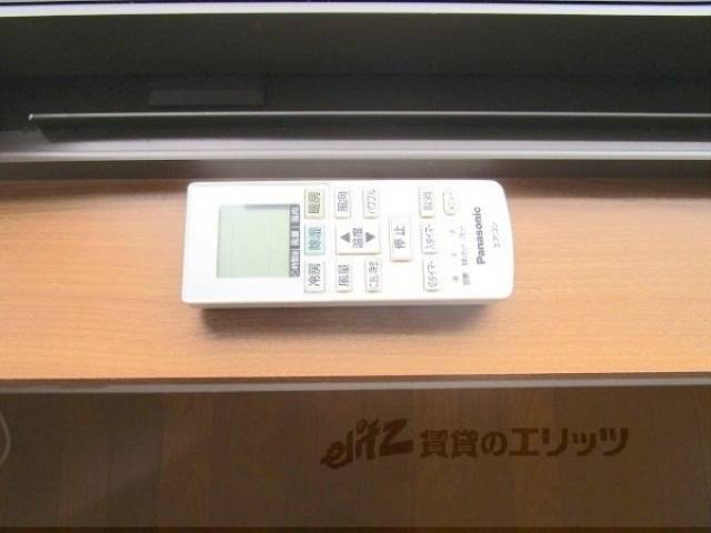 エアコン　リモコン