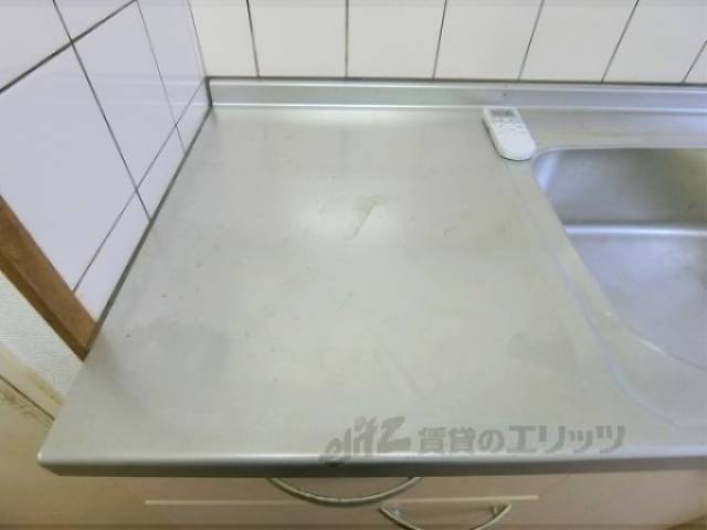 キッチン　コンロ置き場