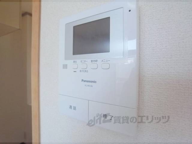 モニターフォン　防犯面も安心です