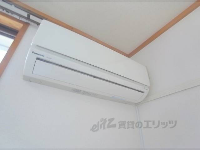 冷蔵庫置場　これで夏も快適