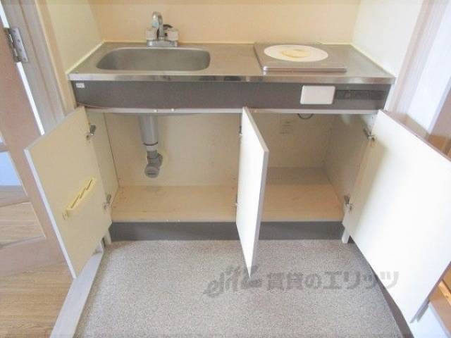 キッチン　下収納